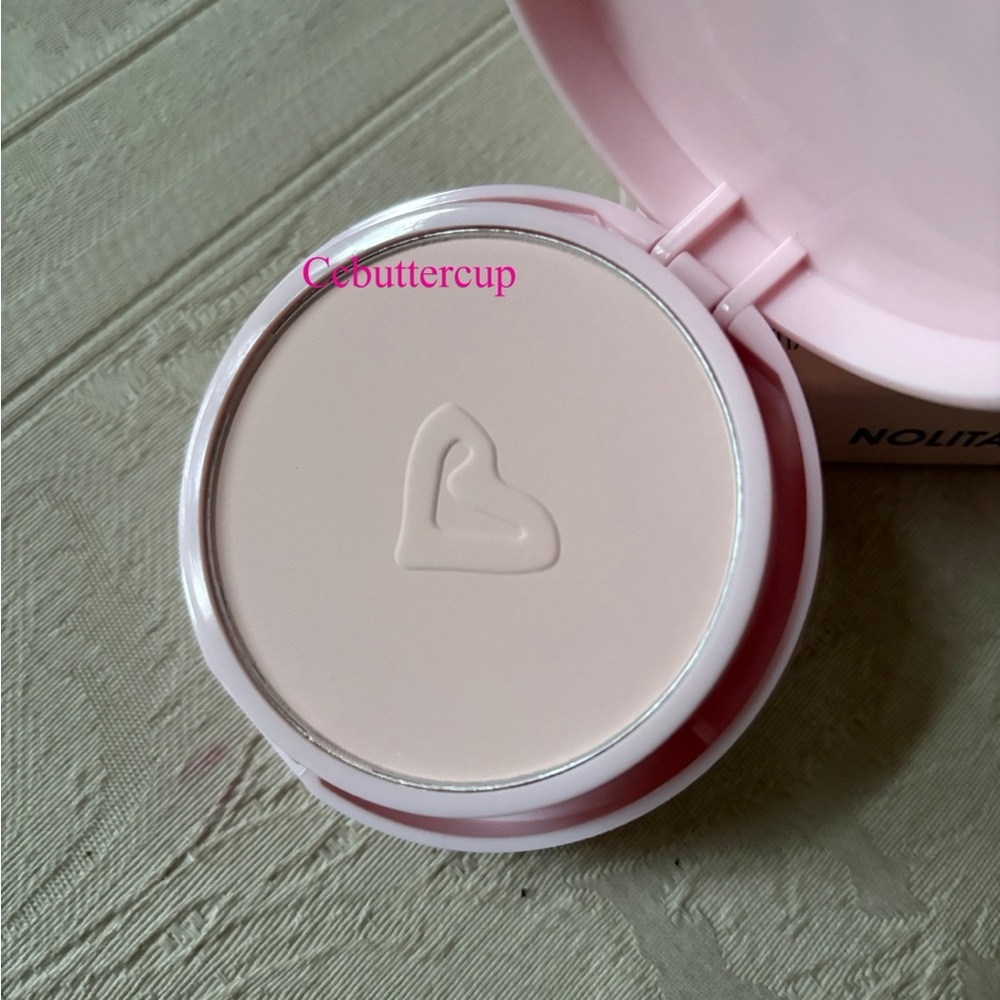 K Voss Pixie Powder Pressed Setting Powder in Nolita BNIB
